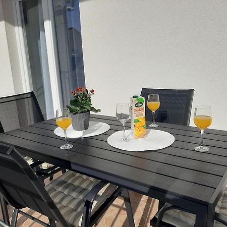 זאדאר Apartment Marina מראה חיצוני תמונה